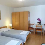 Nice Studio Apartment For 2
